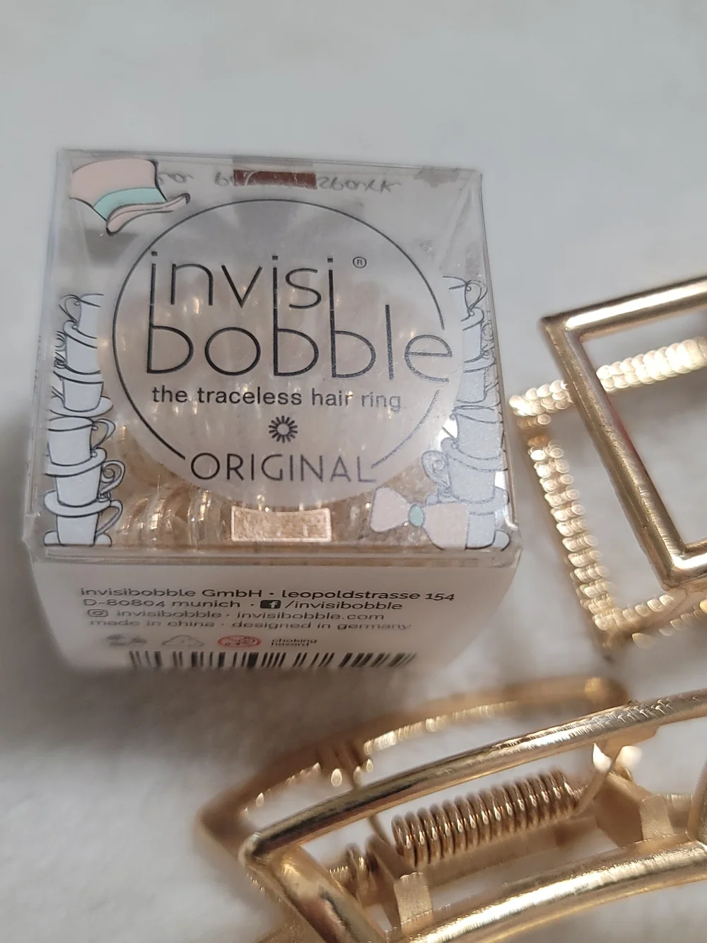 New hair accessories Pearl hair clips Gold claw clips Invisibobble hair ties